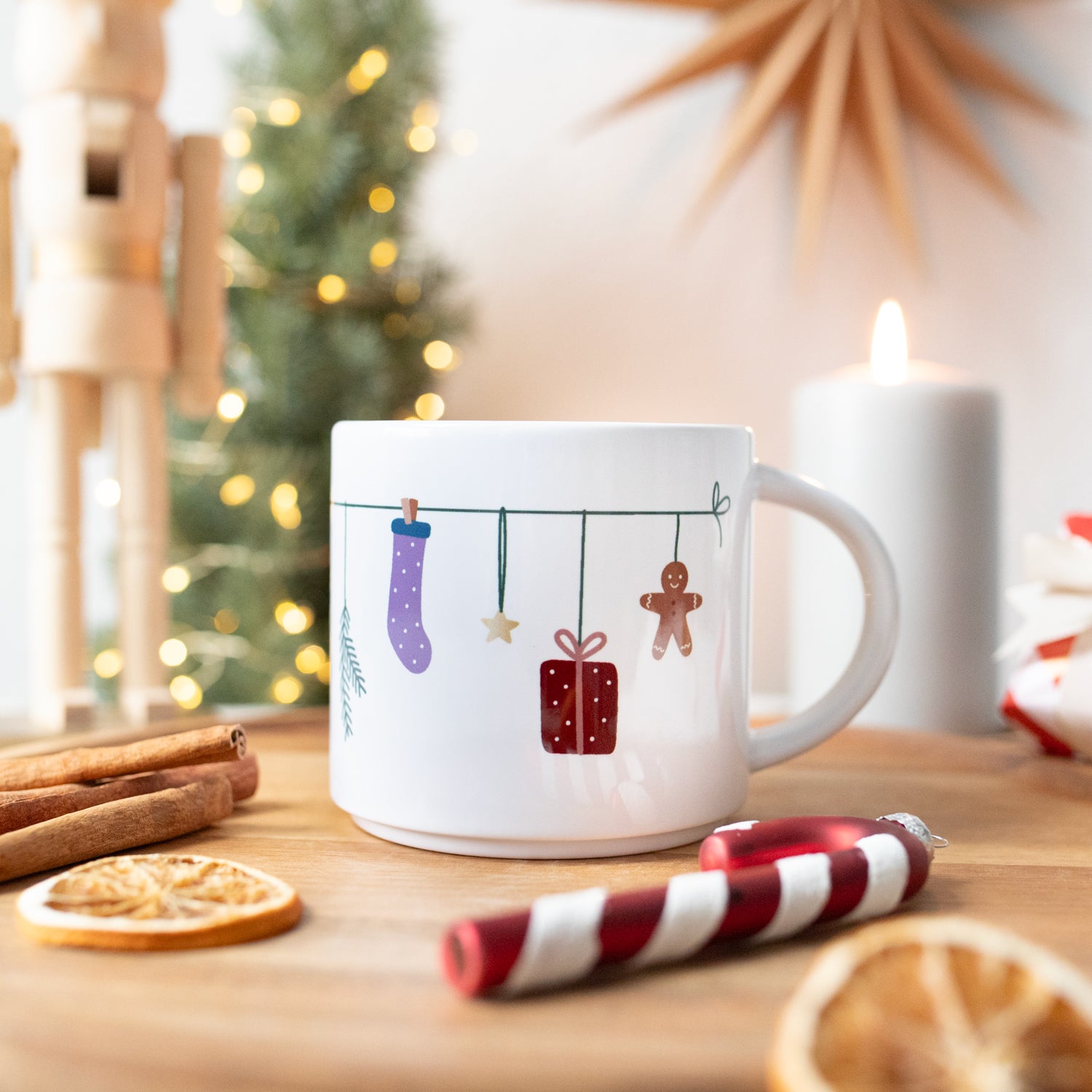 Jumbo-Tasse "Weihnachtsgirlande"