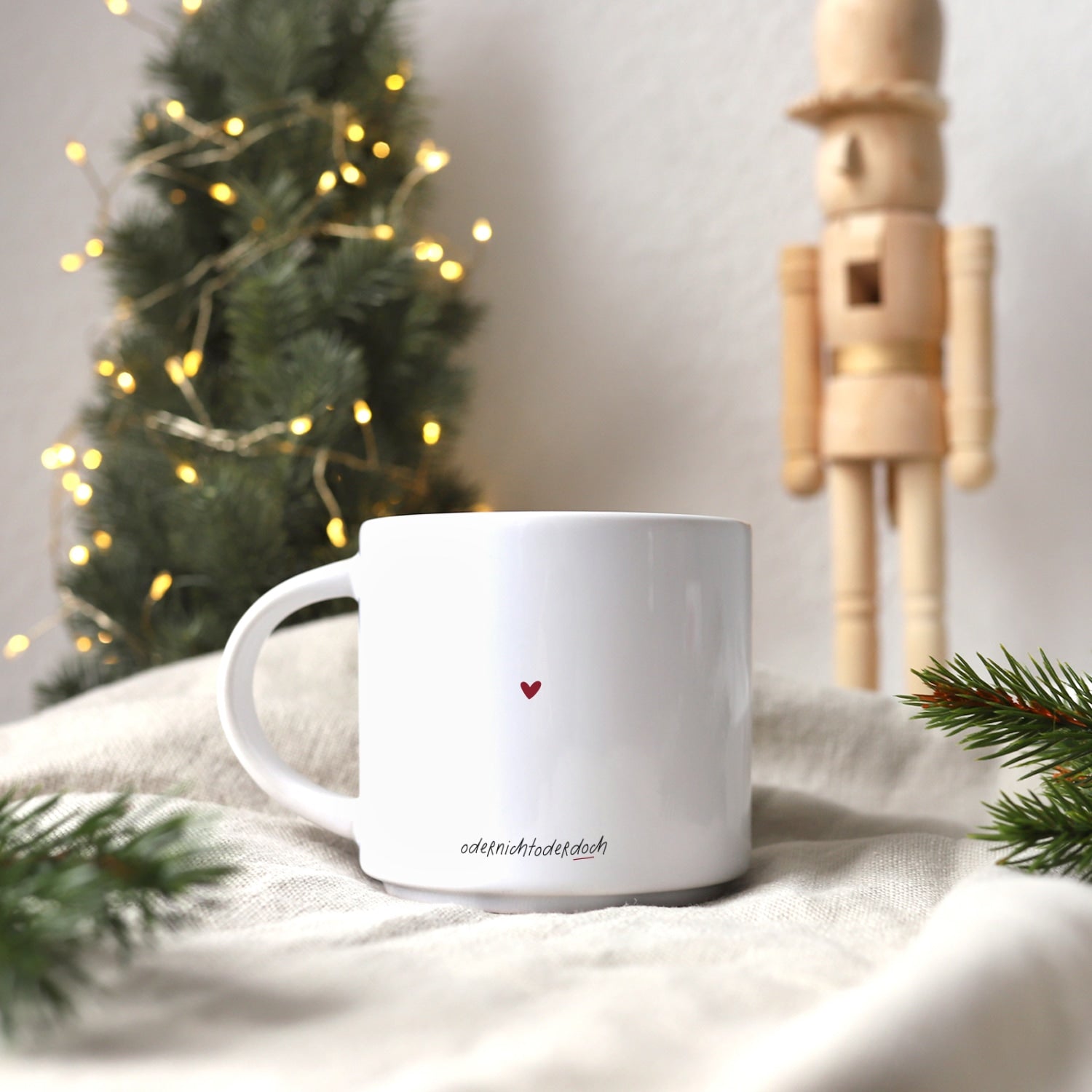 Jumbo-Tasse „Lebkuchenmännchen", personalisierbar