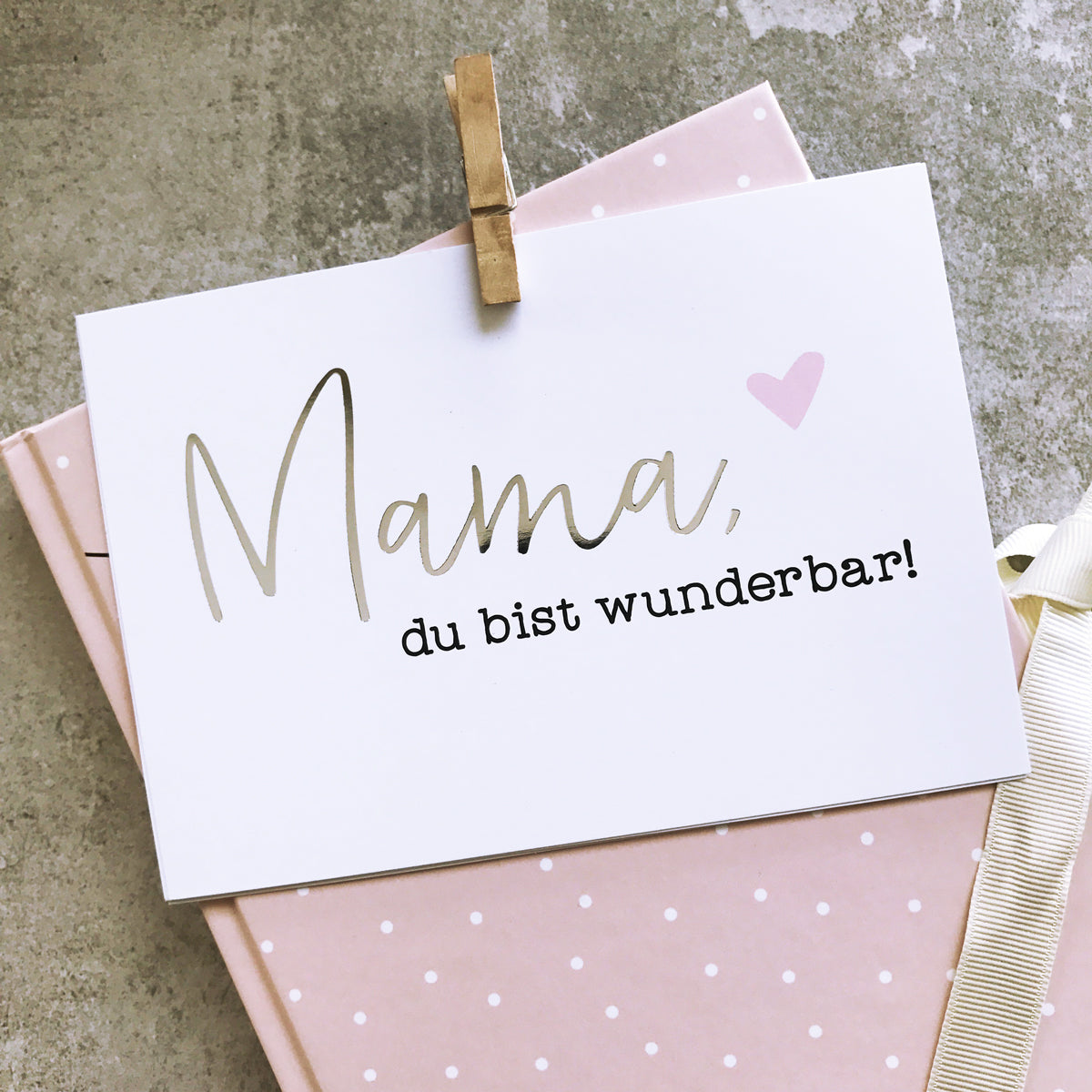 Muttertagskarte „Mama Mit Liebe Vom Sohn“ – 22,9 X 15,2 Cm, Hochwertige Grußkarte Mit Umschlag