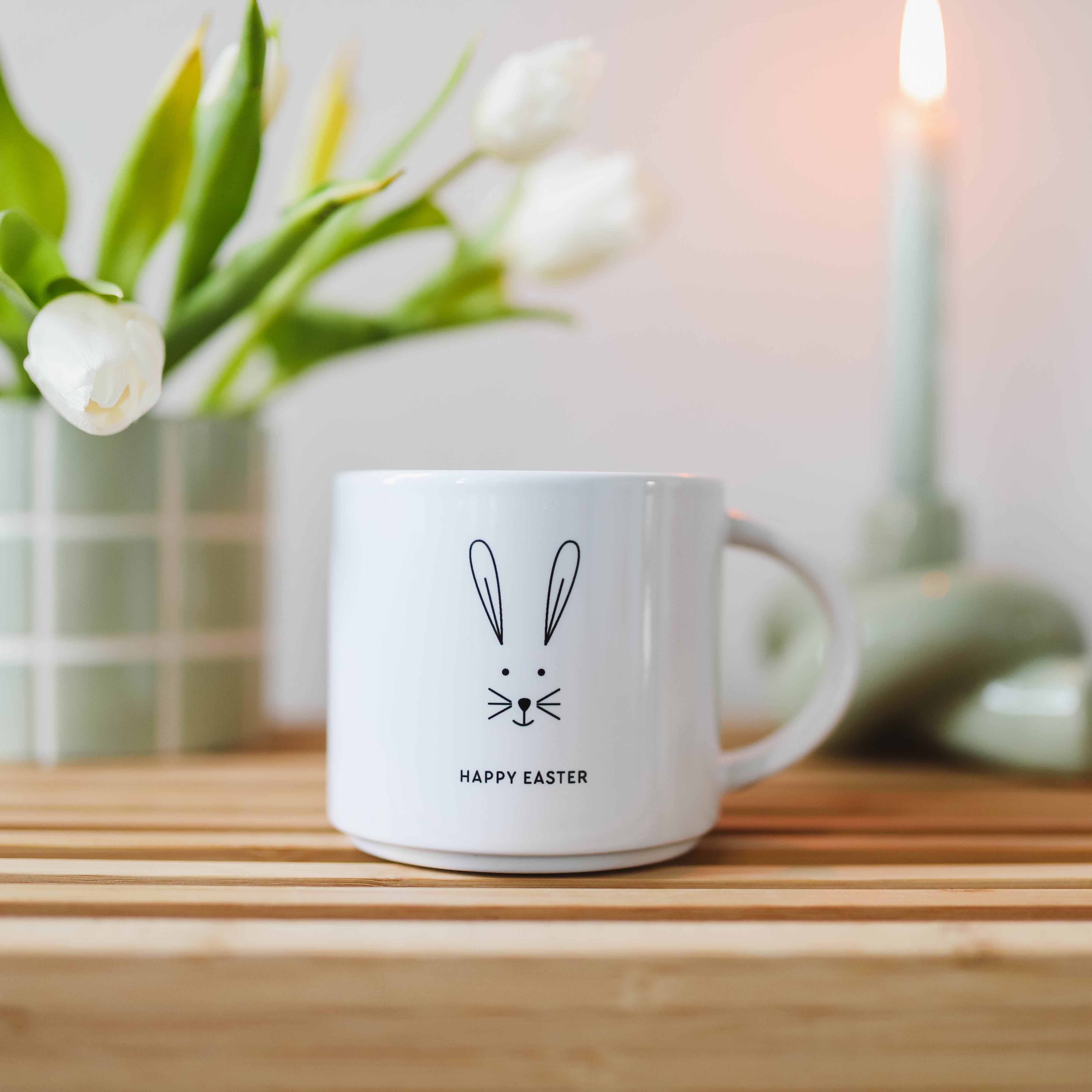 Jumbo-Tasse „Osterhase“, schwarz