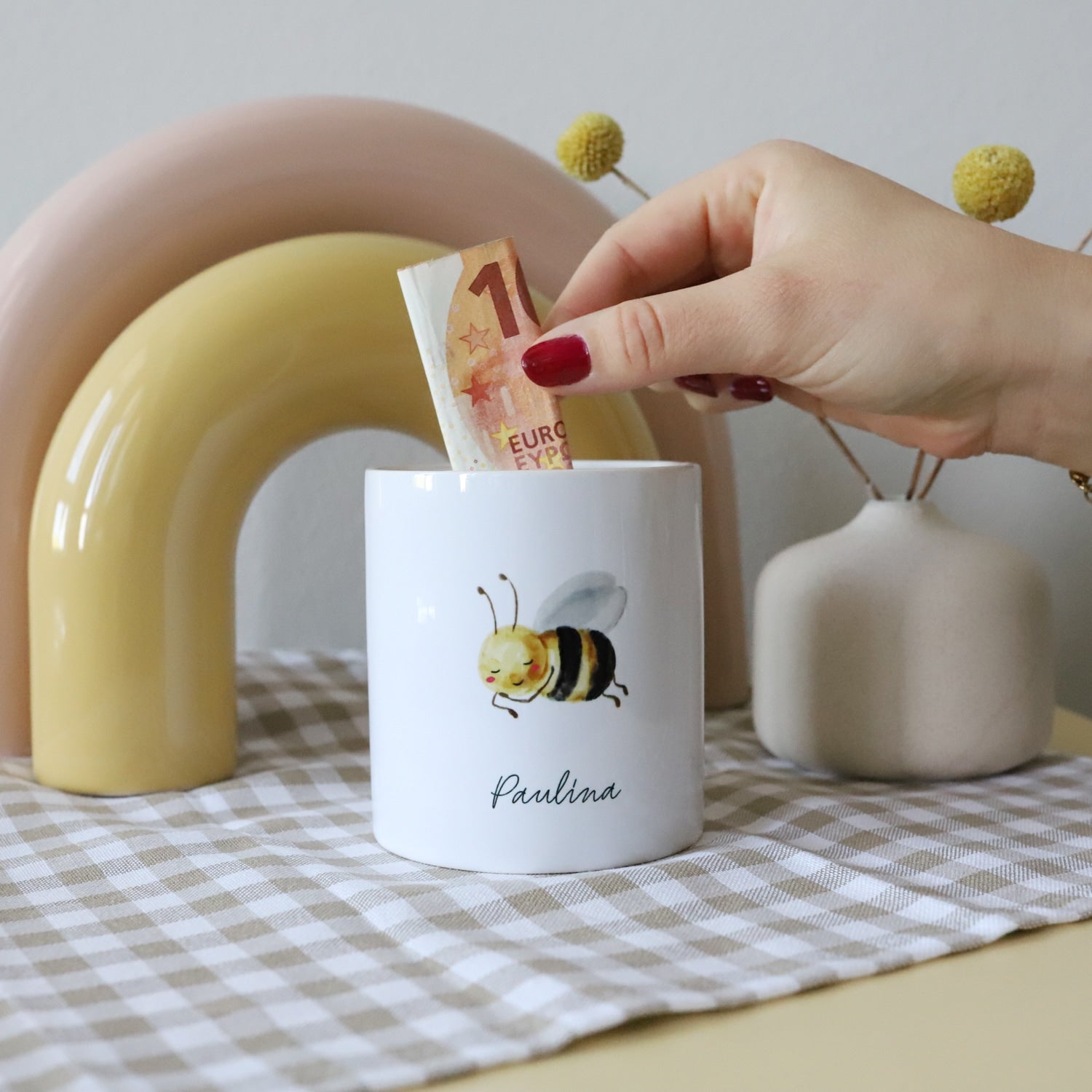 Spardose „Schlafende Biene"