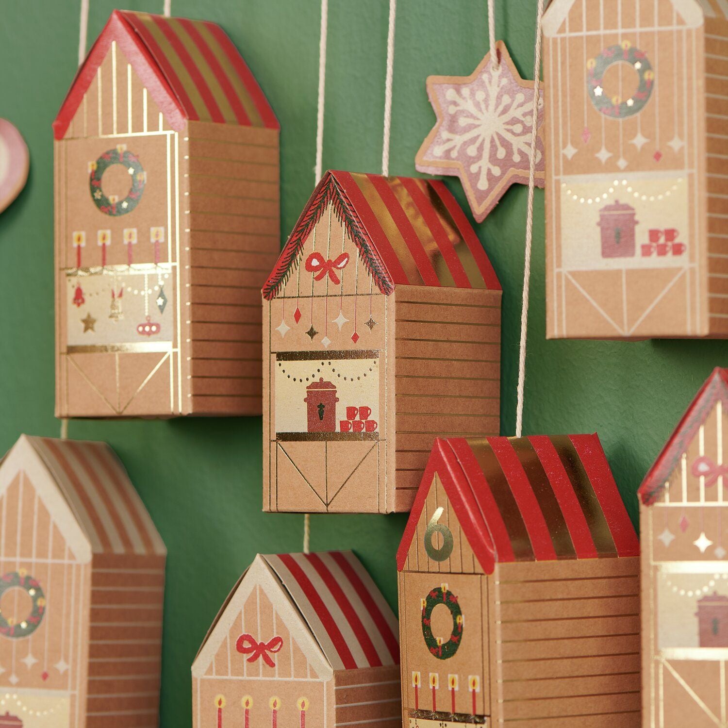 Adventskalender-Bastelset „Weihnachtsmarkt"