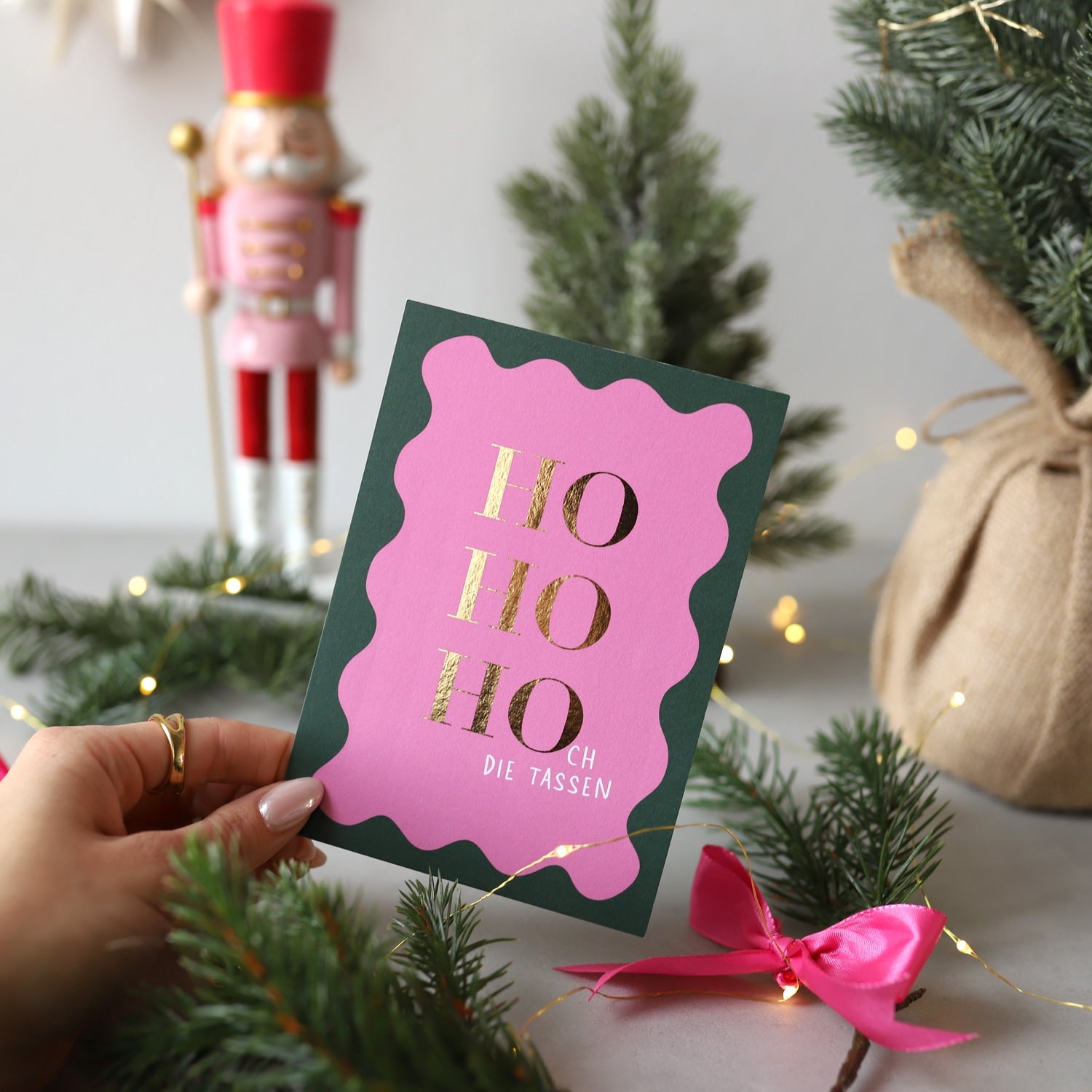 Postkarte „Ho Ho Hoch die Tassen“ mit Gold