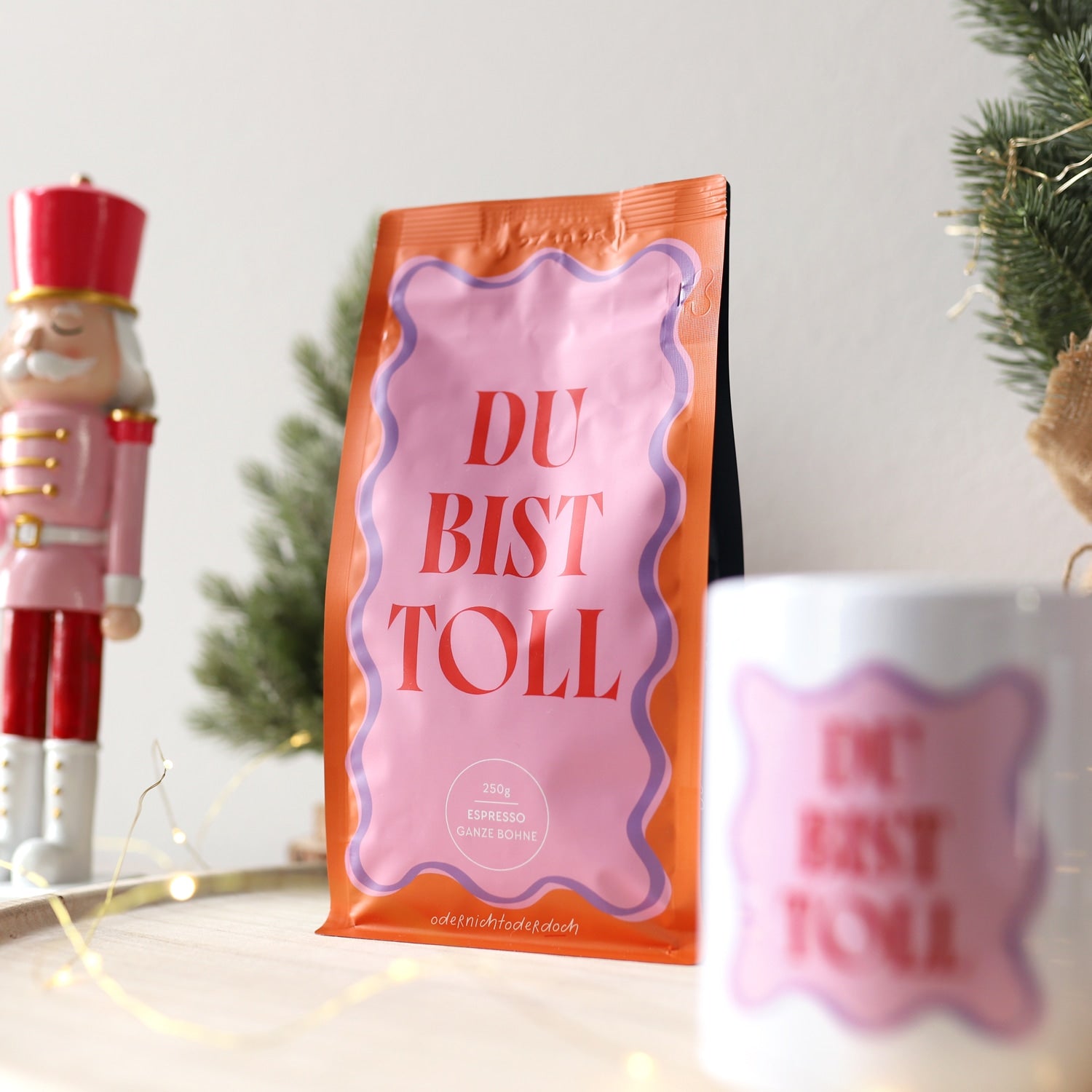 Bundle Tasse & Kaffee „Du bist toll“, ganze Bohne, 250g