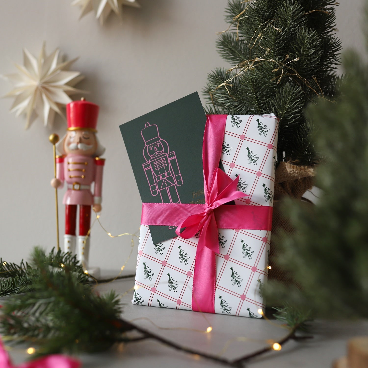 Postkarte „Fröhliche Weihnachten“ mit Gold