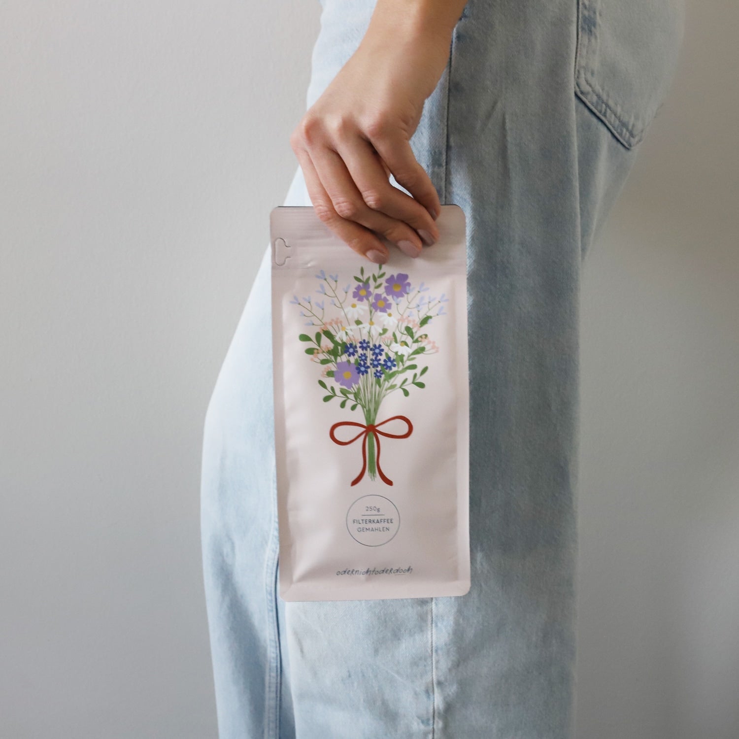 Kaffee „Blumen“, gemahlen, 250g