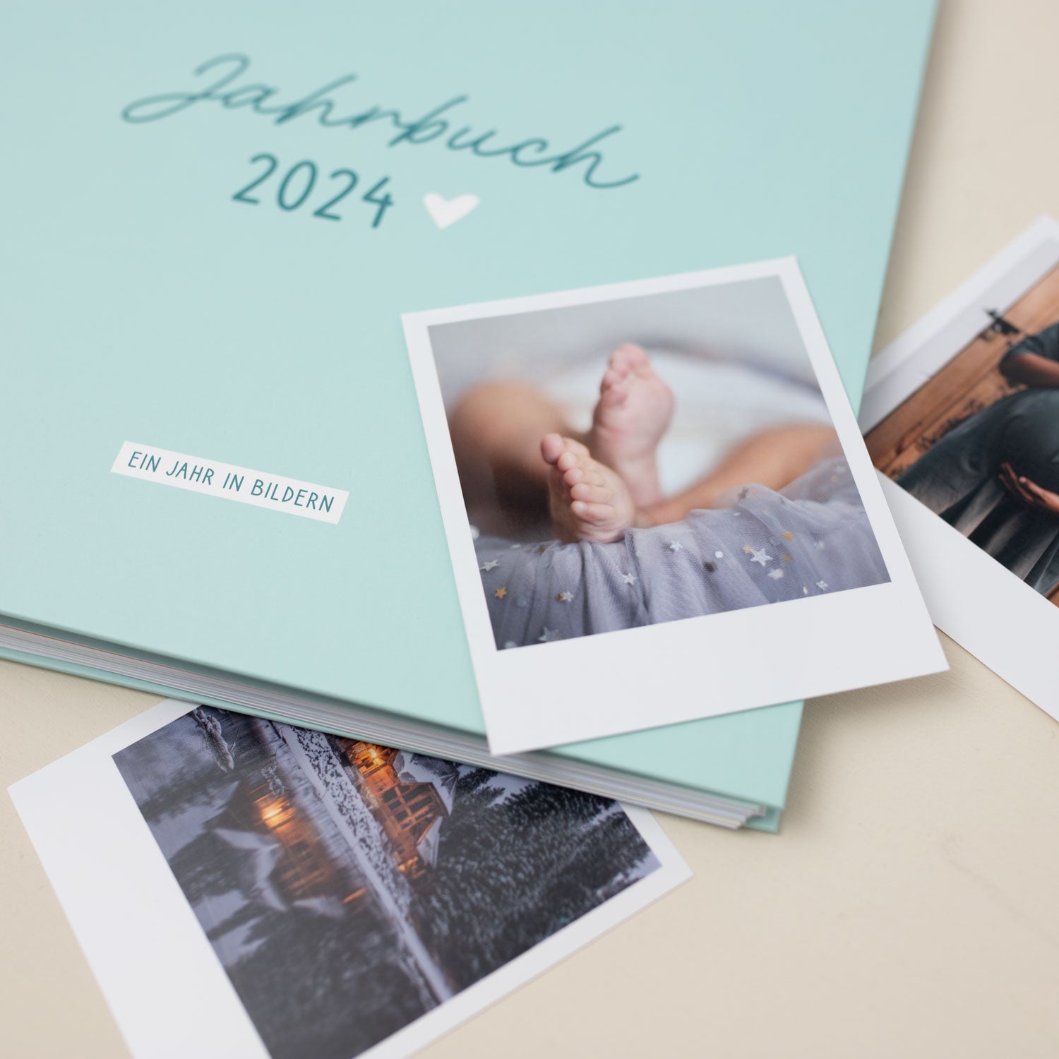 Jahrbuch 2024 „Ein Jahr in Bildern"