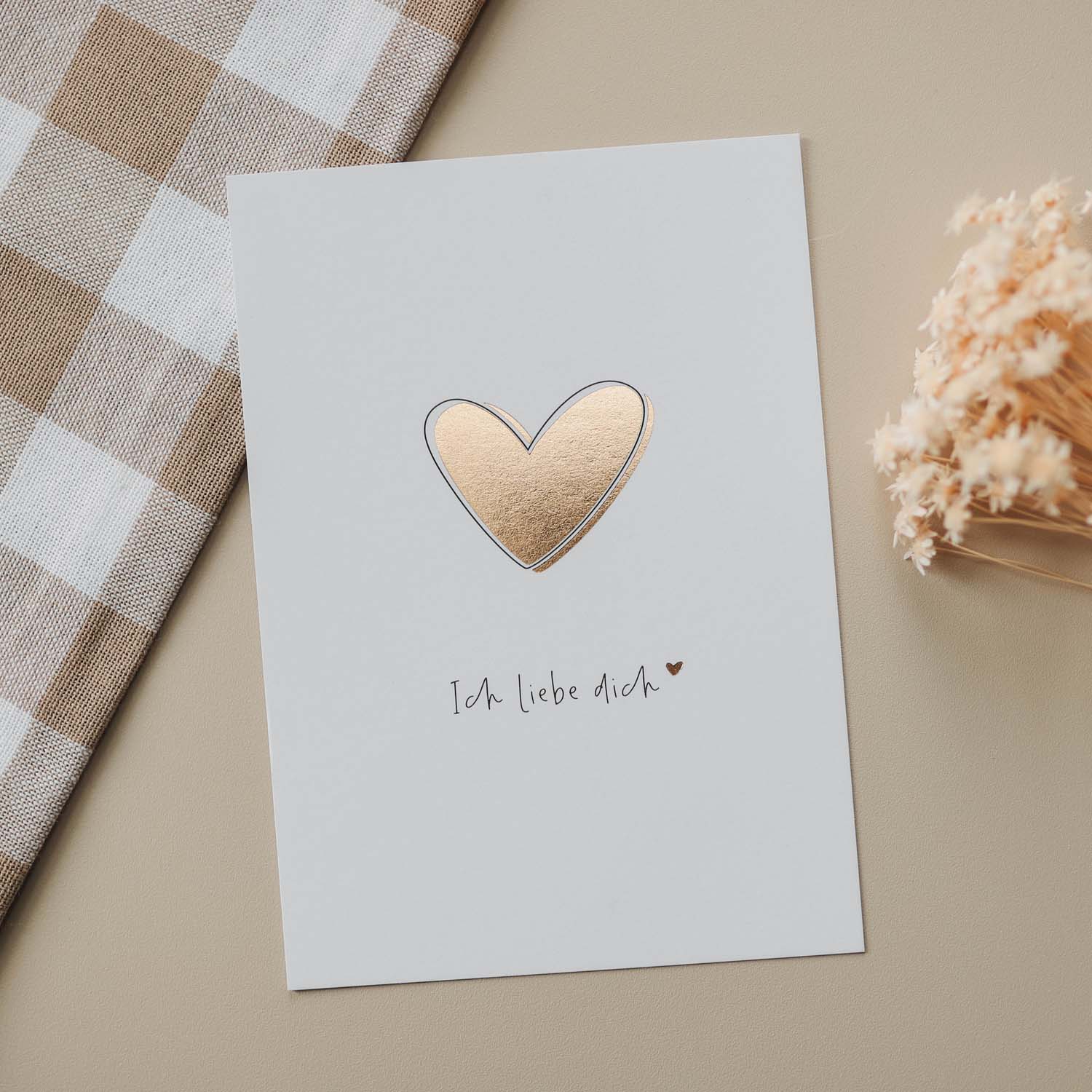 Postkarte „Ich liebe dich“ mit Gold