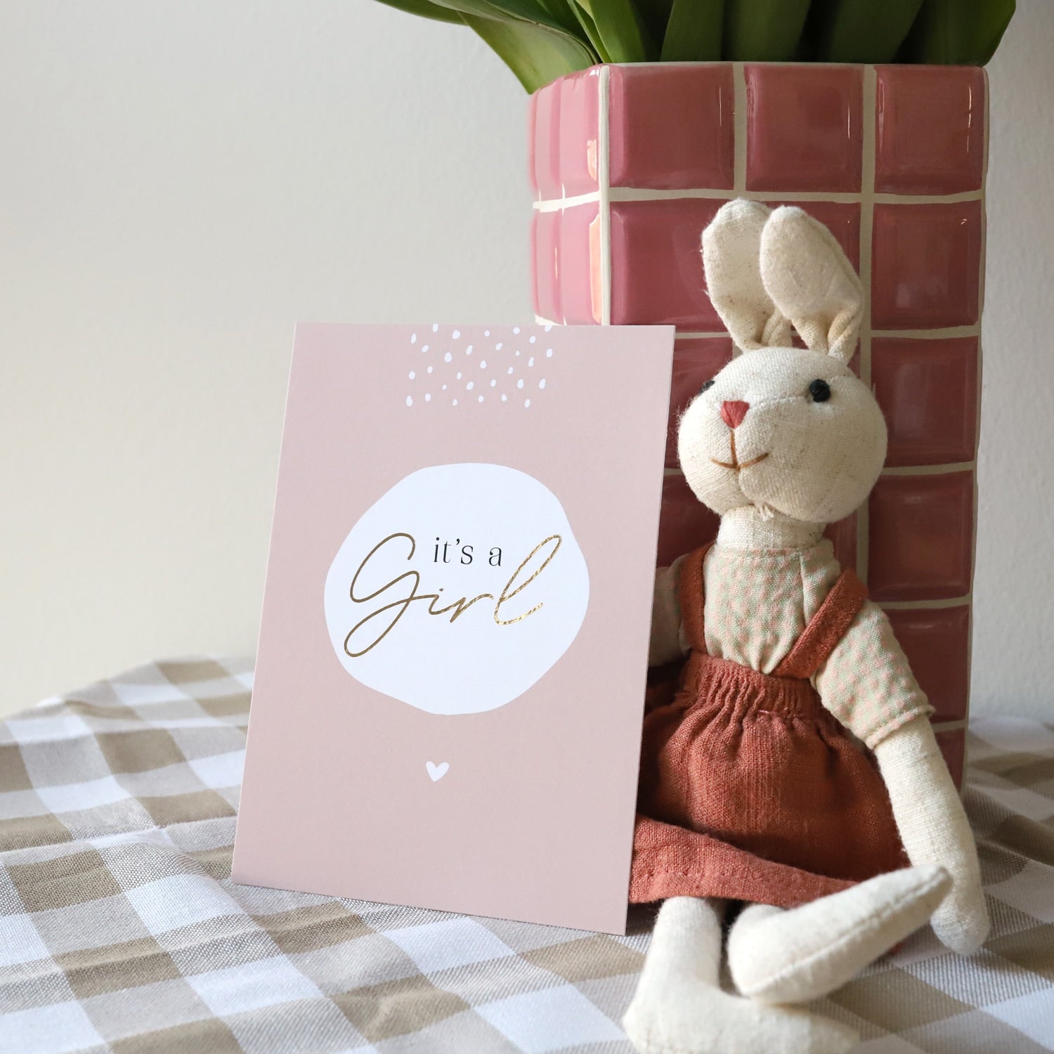 Postkarte „It's a Girl“ mit Gold