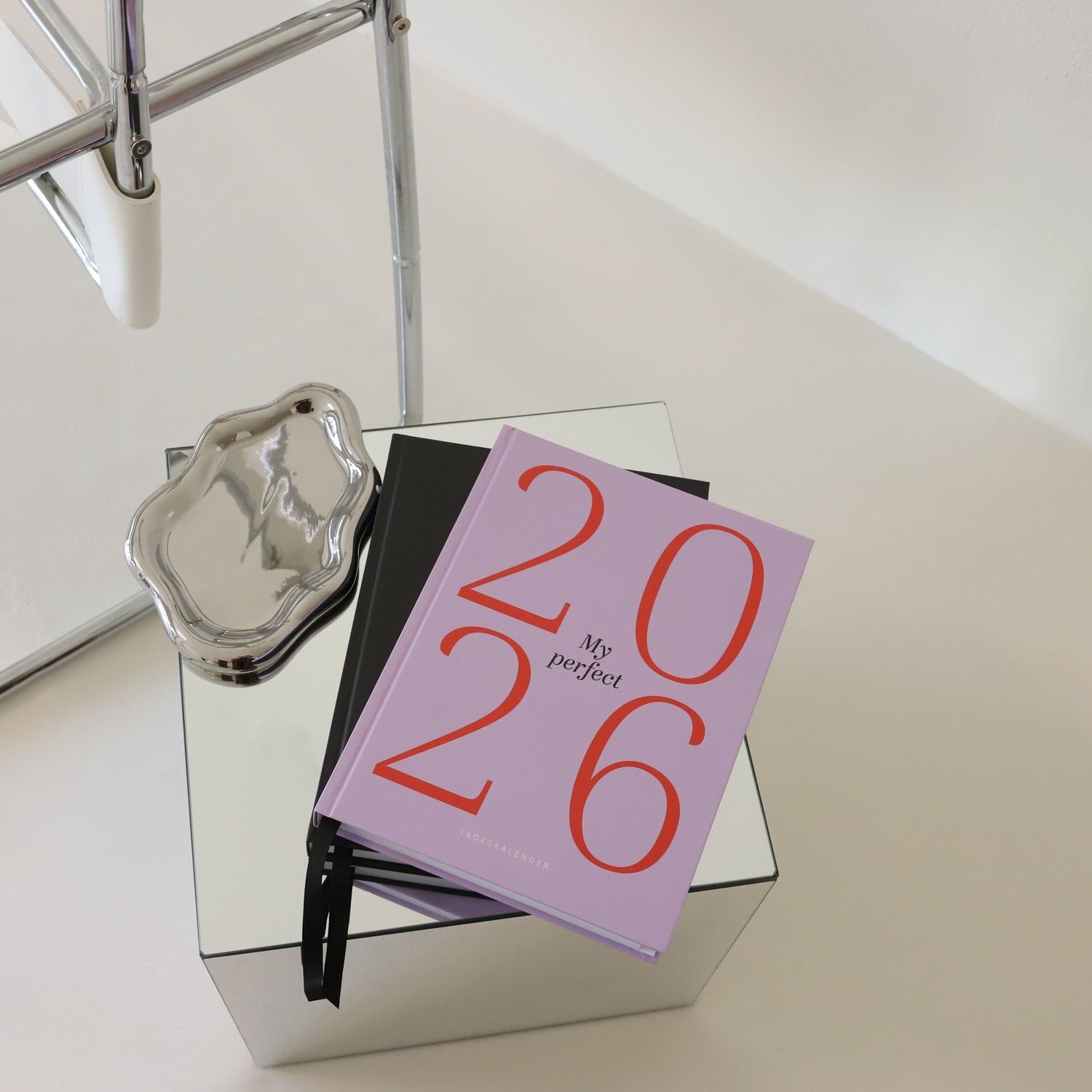 Tageskalender 2026 | A5+ lila