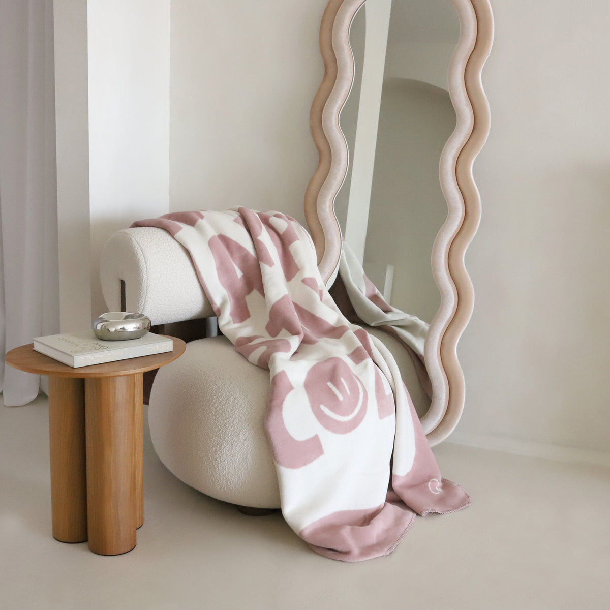 Kuscheldecke „Think happy“ - 150 x 200 cm